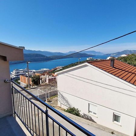 Apartments Glorija Неум Экстерьер фото