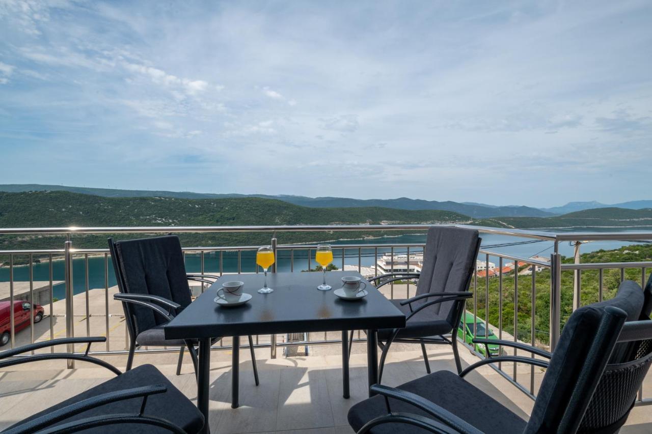 Apartments Glorija Неум Экстерьер фото
