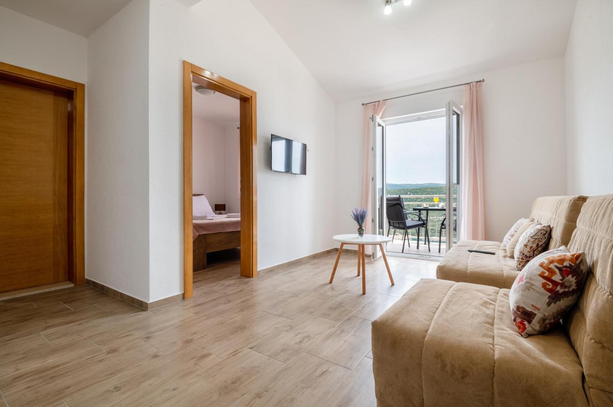 Apartments Glorija Неум Экстерьер фото