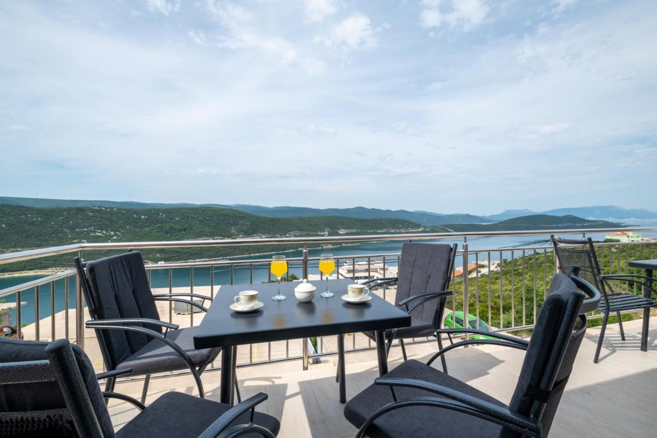 Apartments Glorija Неум Экстерьер фото