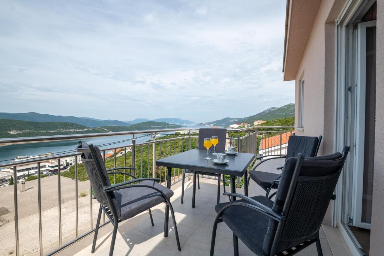 Apartments Glorija Неум Экстерьер фото