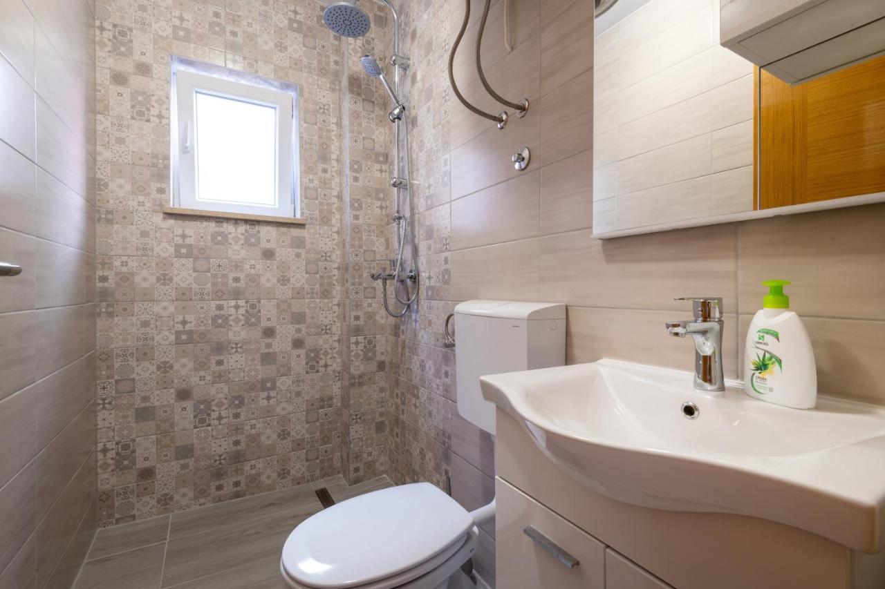 Apartments Glorija Неум Экстерьер фото